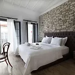 Alachi Hotel Alaçatı