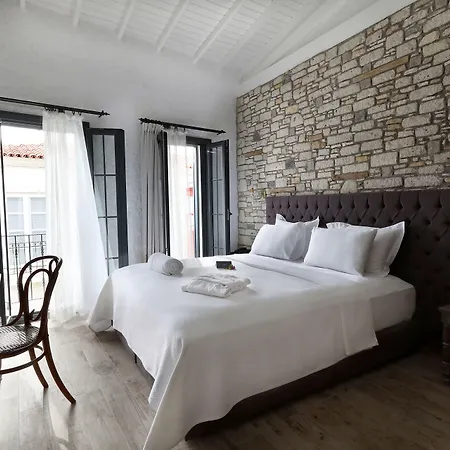 Alachi Hotell Alaçatı